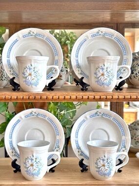 Tienshan Stoneware Daisy Blue Gingham Cup and Saucer Set 8 Piece Vintage RARE